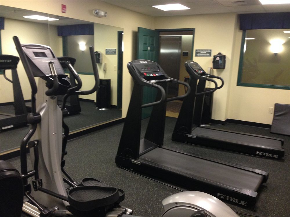 Country Inn & Suites By Radisson, Washington, Dc East - Capitol Heights, Md 외부 사진